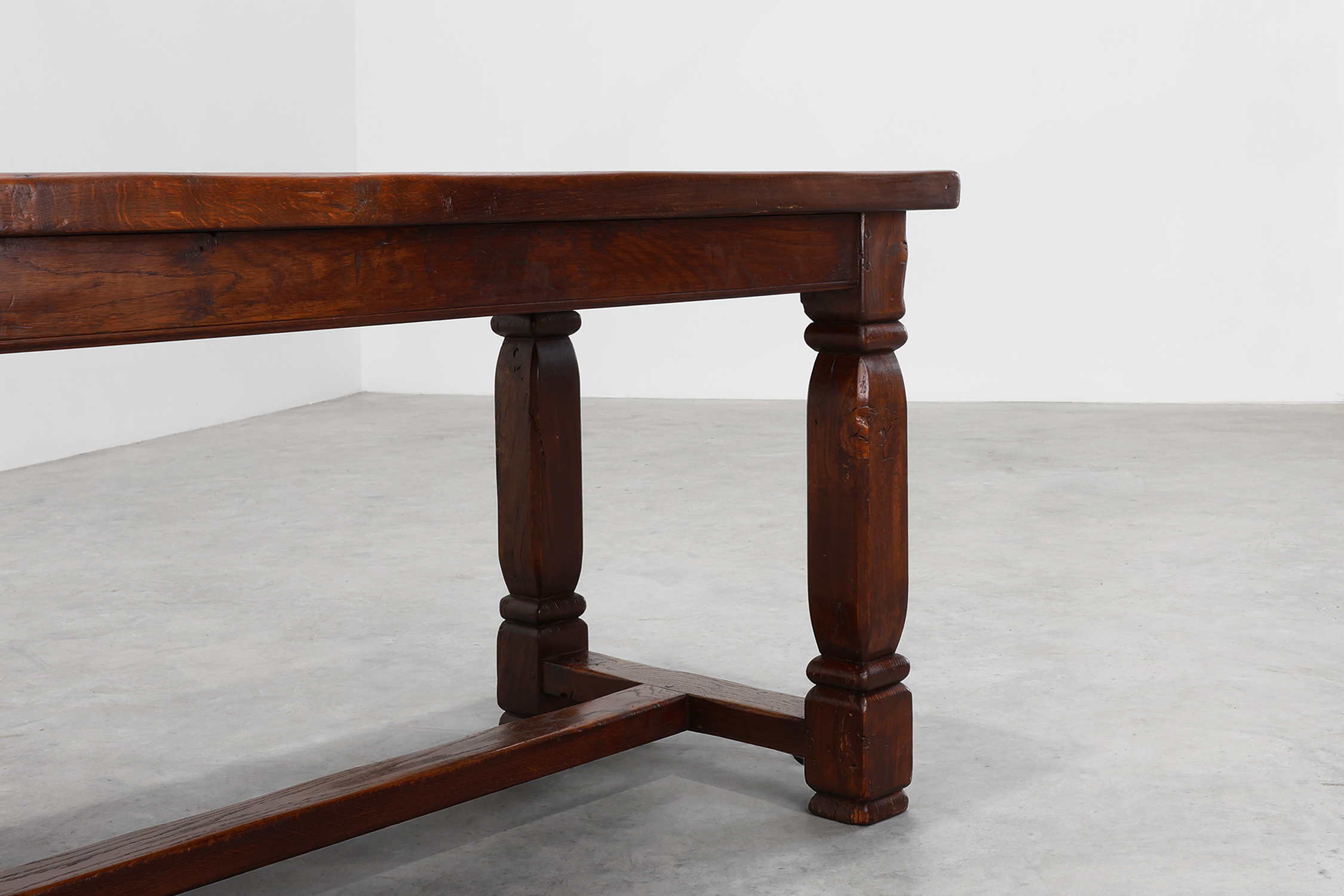 Large French Provincial rustic Oak Table, ca. 1900thumbnail